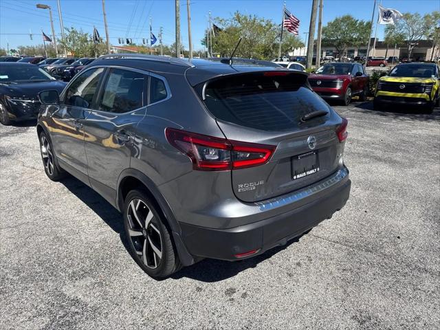 2022 Nissan Rogue Sport SL AWD Xtronic CVT