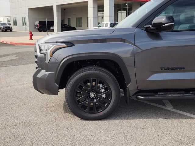 2026 Toyota Tundra Limited CrewMax 5.5' Bed