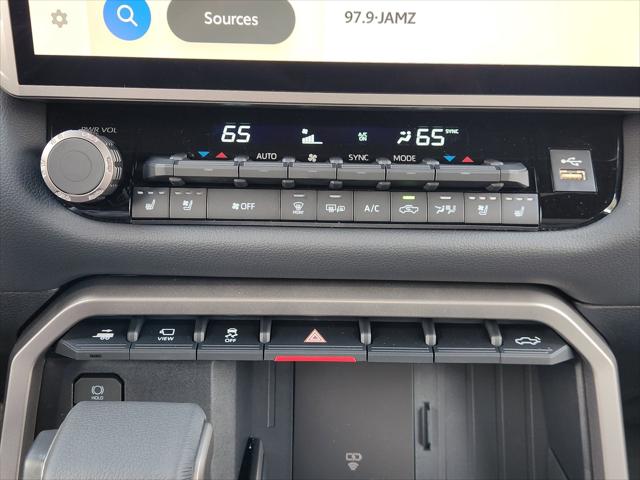 2026 Toyota Tundra Limited CrewMax 5.5' Bed