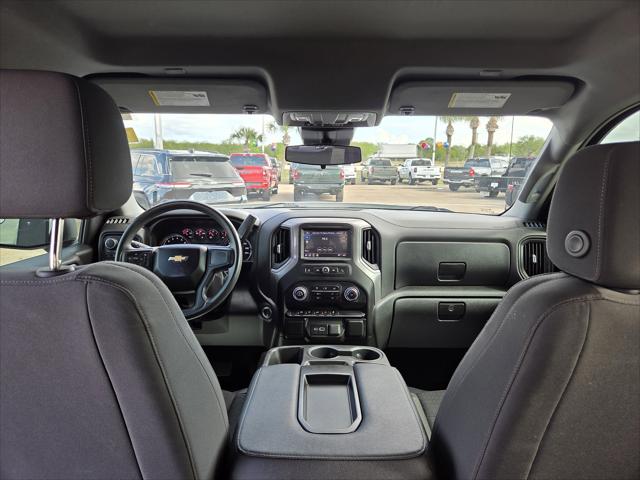 2023 Chevrolet Silverado 1500 4WD Crew Cab Short Bed Custom