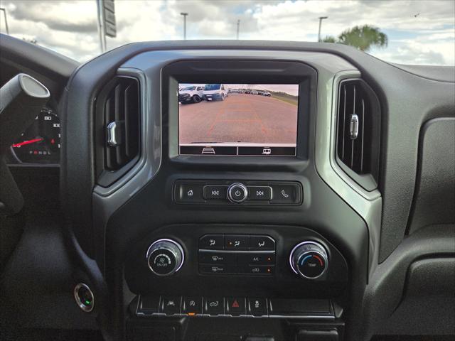 2023 Chevrolet Silverado 1500 4WD Crew Cab Short Bed Custom