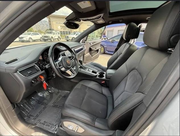 2017 Porsche Macan Base AWD 4dr SUV