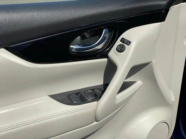 2020 Nissan Rogue Sport SV AWD Xtronic CVT