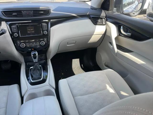 2020 Nissan Rogue Sport SV AWD Xtronic CVT