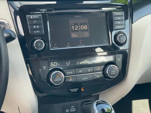 2020 Nissan Rogue Sport SV AWD Xtronic CVT