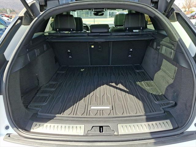 2021 Land Rover Range Rover Velar P250 R-Dynamic S