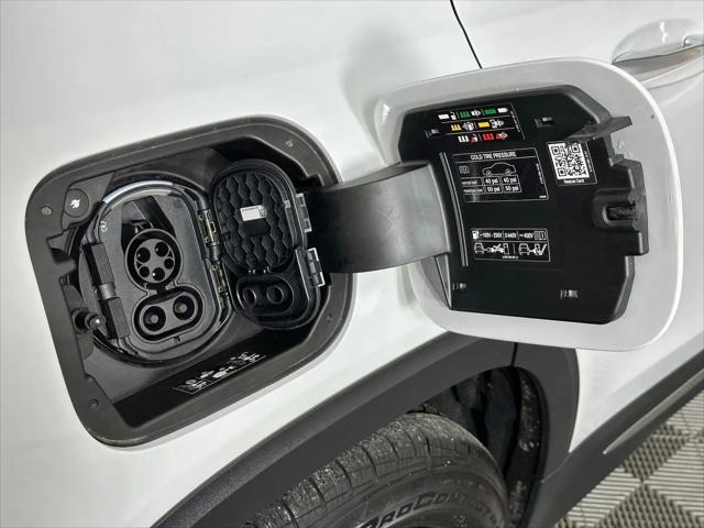 2023 Mercedes-Benz EQB 300 4MATIC