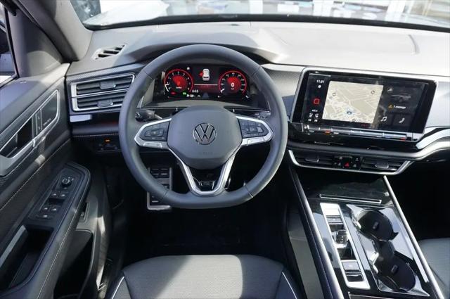 2026 Volkswagen Atlas Cross Sport SEL Premium R-Line