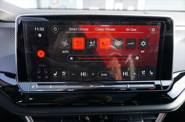 2026 Volkswagen Atlas Cross Sport SEL Premium R-Line