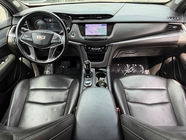 2023 Cadillac XT5 AWD Premium Luxury