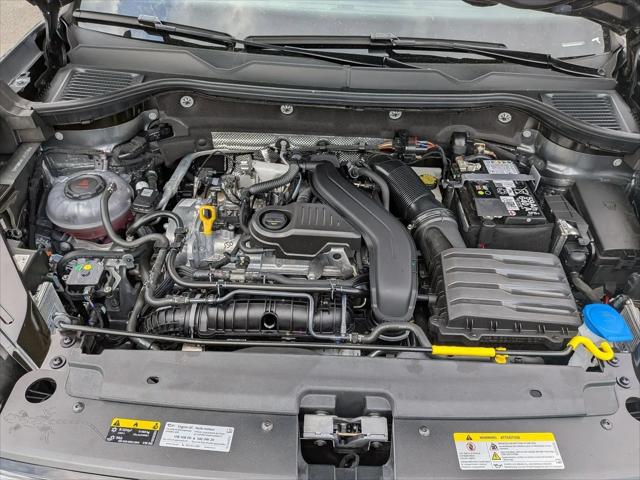 2025 Volkswagen Taos 1.5T SEL