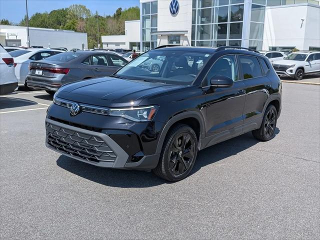 2025 Volkswagen Taos 1.5T SE Black