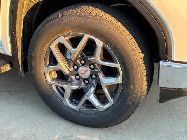2026 GMC Sierra 1500 Crew Cab, Short Bed, SLT, 4WD