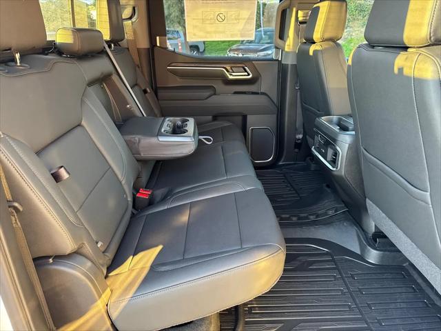2026 GMC Sierra 1500 Crew Cab, Short Bed, SLT, 4WD