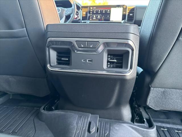 2026 GMC Sierra 1500 Crew Cab, Short Bed, SLT, 4WD