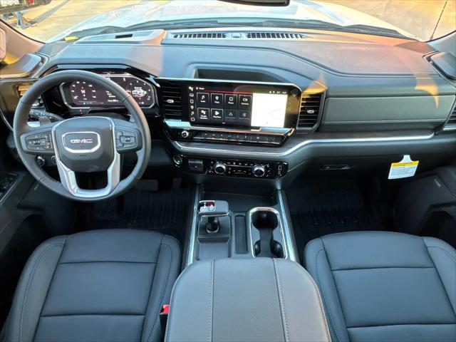 2026 GMC Sierra 1500 Crew Cab, Short Bed, SLT, 4WD