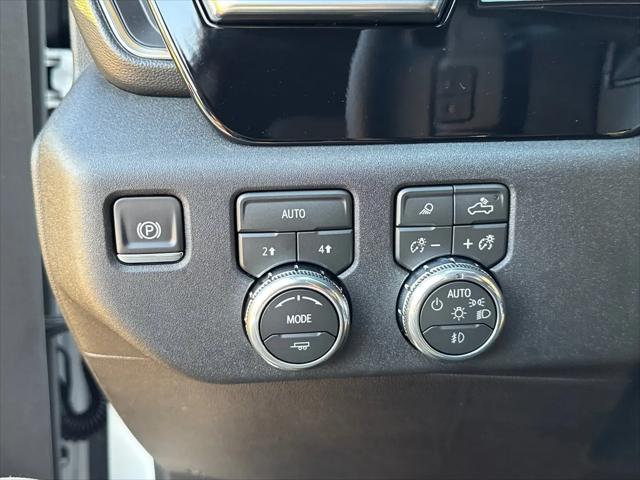 2026 GMC Sierra 1500 Crew Cab, Short Bed, SLT, 4WD