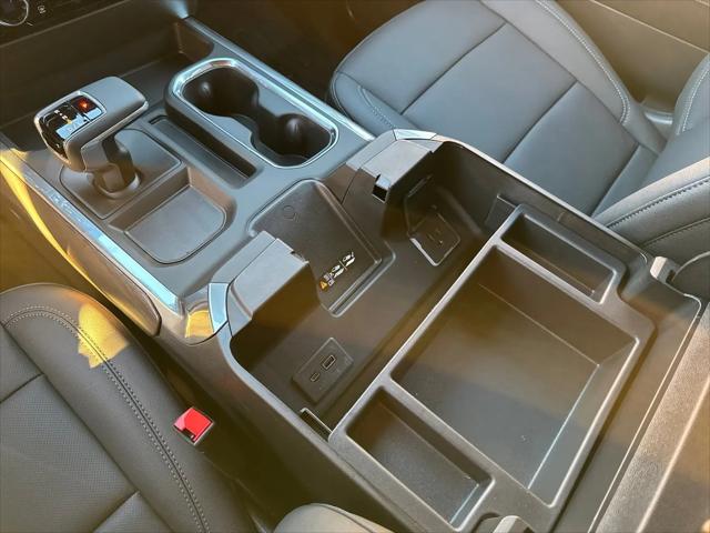 2026 GMC Sierra 1500 Crew Cab, Short Bed, SLT, 4WD