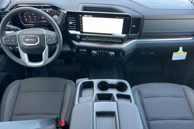 2026 GMC Sierra 2500HD Crew Cab, Standard Bed, SLE, 4WD