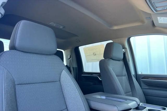 2026 GMC Sierra 2500HD Crew Cab, Standard Bed, SLE, 4WD