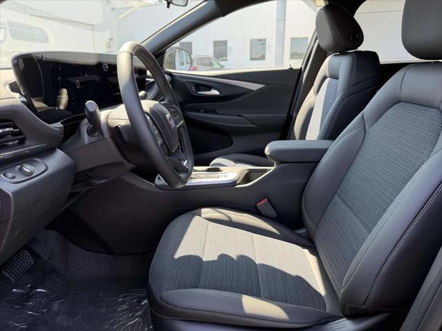 2026 Buick NV Preferred FWD