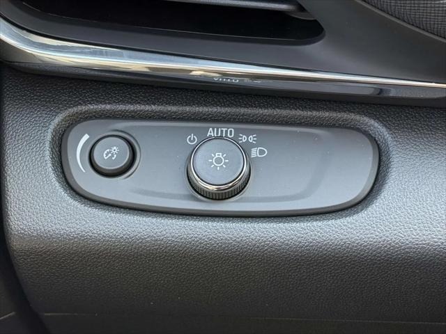 2026 Buick NV Preferred FWD