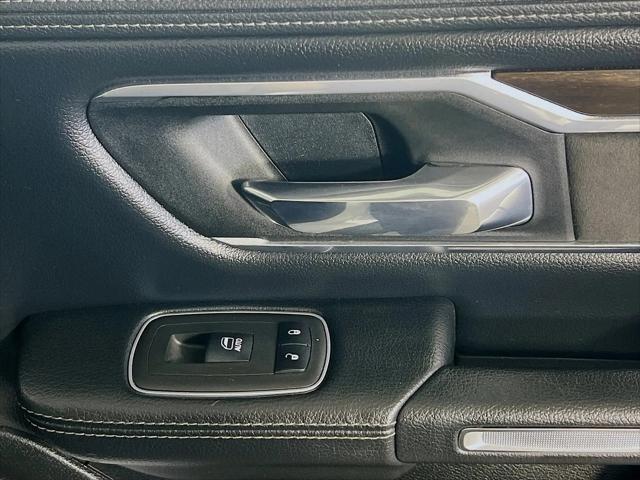 2022 Ram 1500 Laramie Crew Cab 4x4 5'7" Box