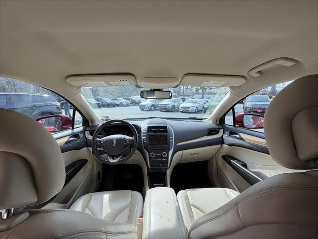 2015 Lincoln MKC Base