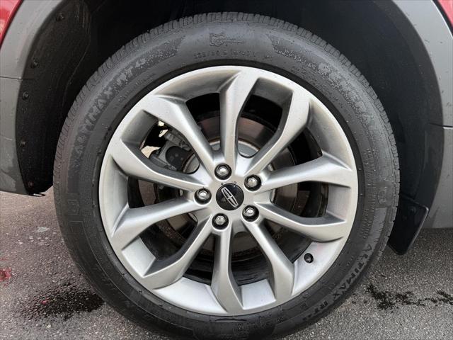 2015 Lincoln MKC Base