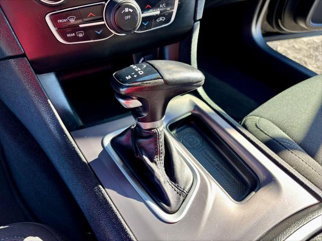 2022 Dodge Charger SXT RWD