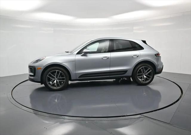 2023 Porsche Macan Macan