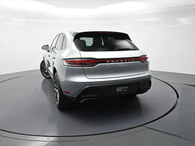 2023 Porsche Macan Macan