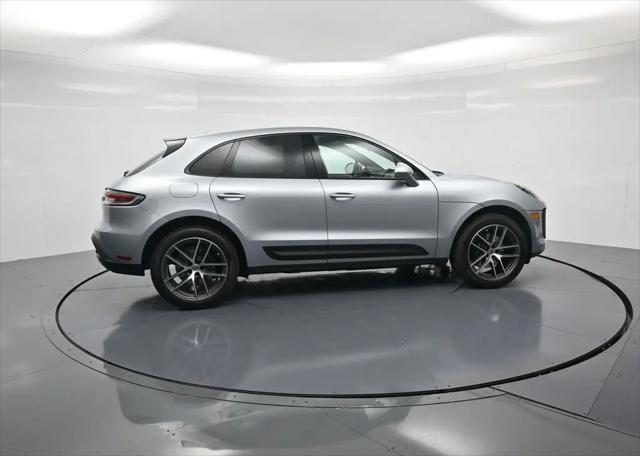 2023 Porsche Macan Macan