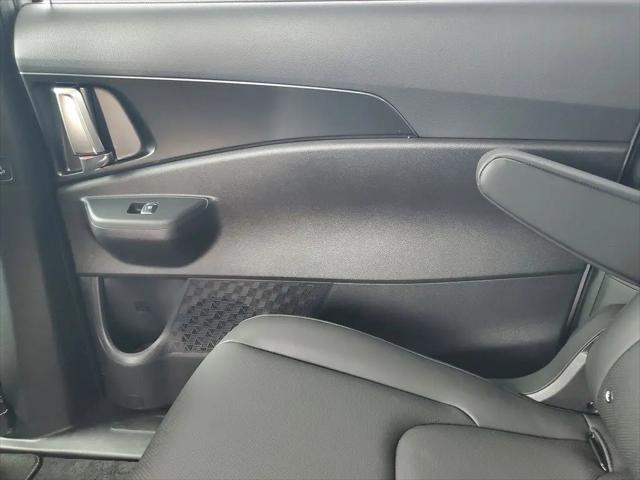 2026 Kia Carnival MPV SX