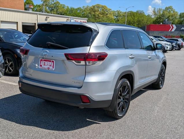 2019 Toyota Highlander SE 2019 Toyota Highlander SE