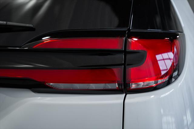2026 Chrysler Pacifica Limited AWD