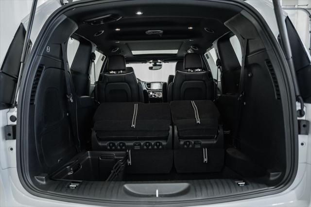 2026 Chrysler Pacifica Limited AWD