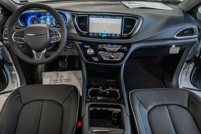 2026 Chrysler Pacifica Limited AWD