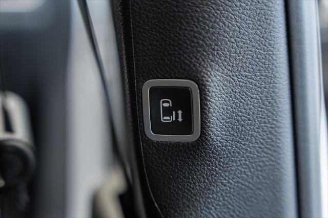 2026 Chrysler Pacifica Limited AWD
