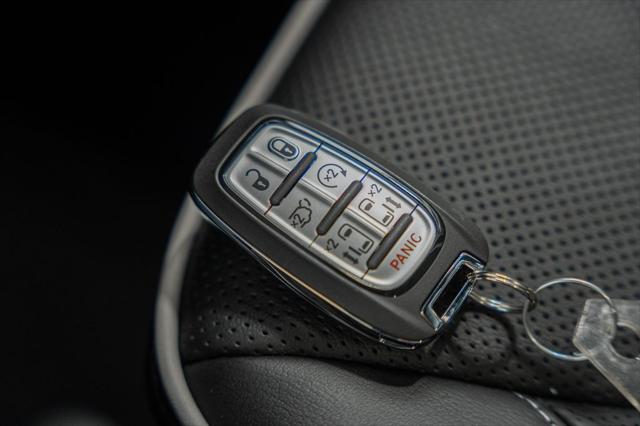 2026 Chrysler Pacifica Limited AWD