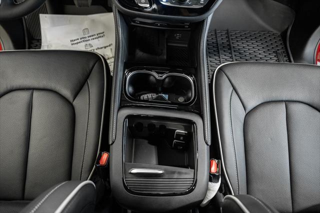 2026 Chrysler Pacifica Limited AWD