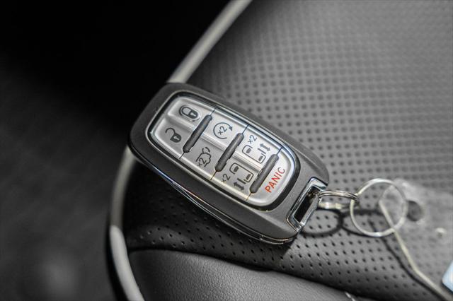 2026 Chrysler Pacifica Limited AWD