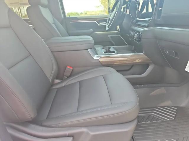 2026 Chevrolet Silverado 2500HD Crew Cab, Standard Bed, LT, 4WD