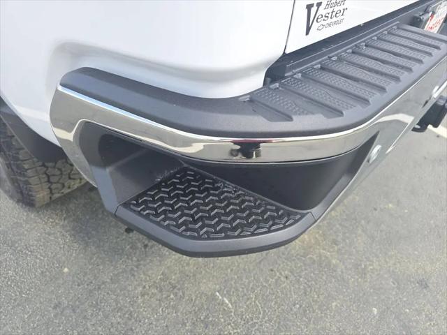 2026 Chevrolet Silverado 2500HD Crew Cab, Standard Bed, LT, 4WD