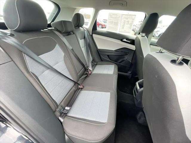 2025 Volkswagen Taos 1.5T S