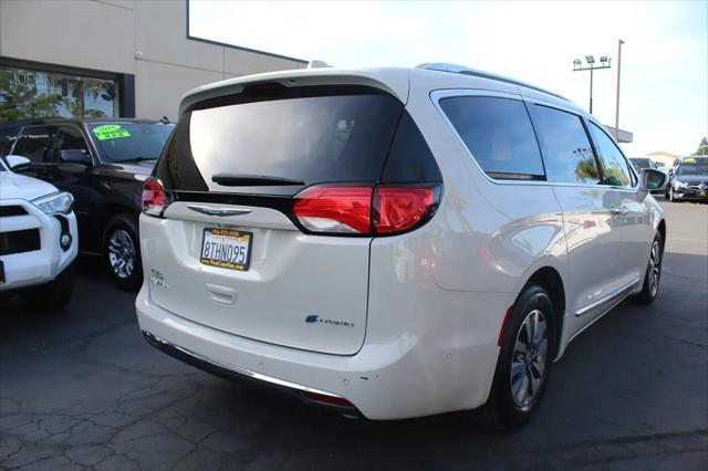 2020 Chrysler Pacifica Hybrid Limited
