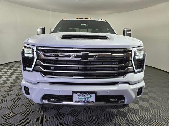 2026 Chevrolet Silverado 2500HD Crew Cab, Standard Bed, High Country, 4WD