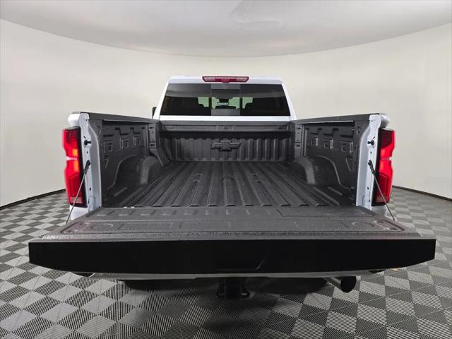 2026 Chevrolet Silverado 2500HD Crew Cab, Standard Bed, High Country, 4WD