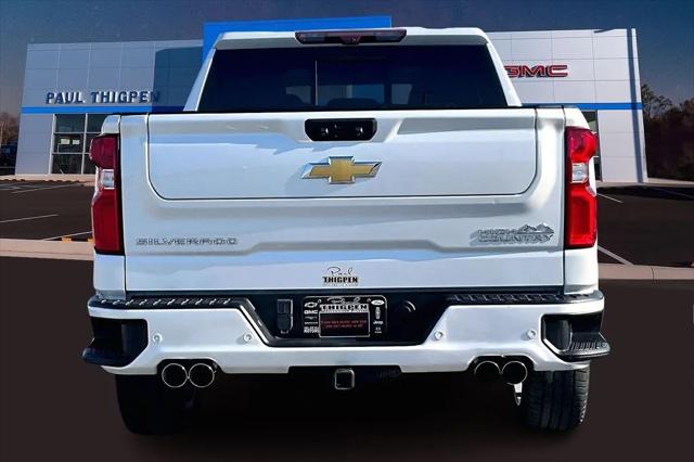 2023 Chevrolet Silverado 1500 4WD Crew Cab Short Bed High Country