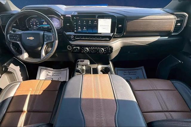 2023 Chevrolet Silverado 1500 4WD Crew Cab Short Bed High Country